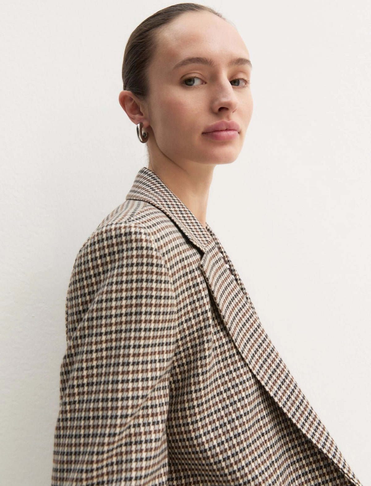EMME MARELLA Straight blazer in stretch fabric