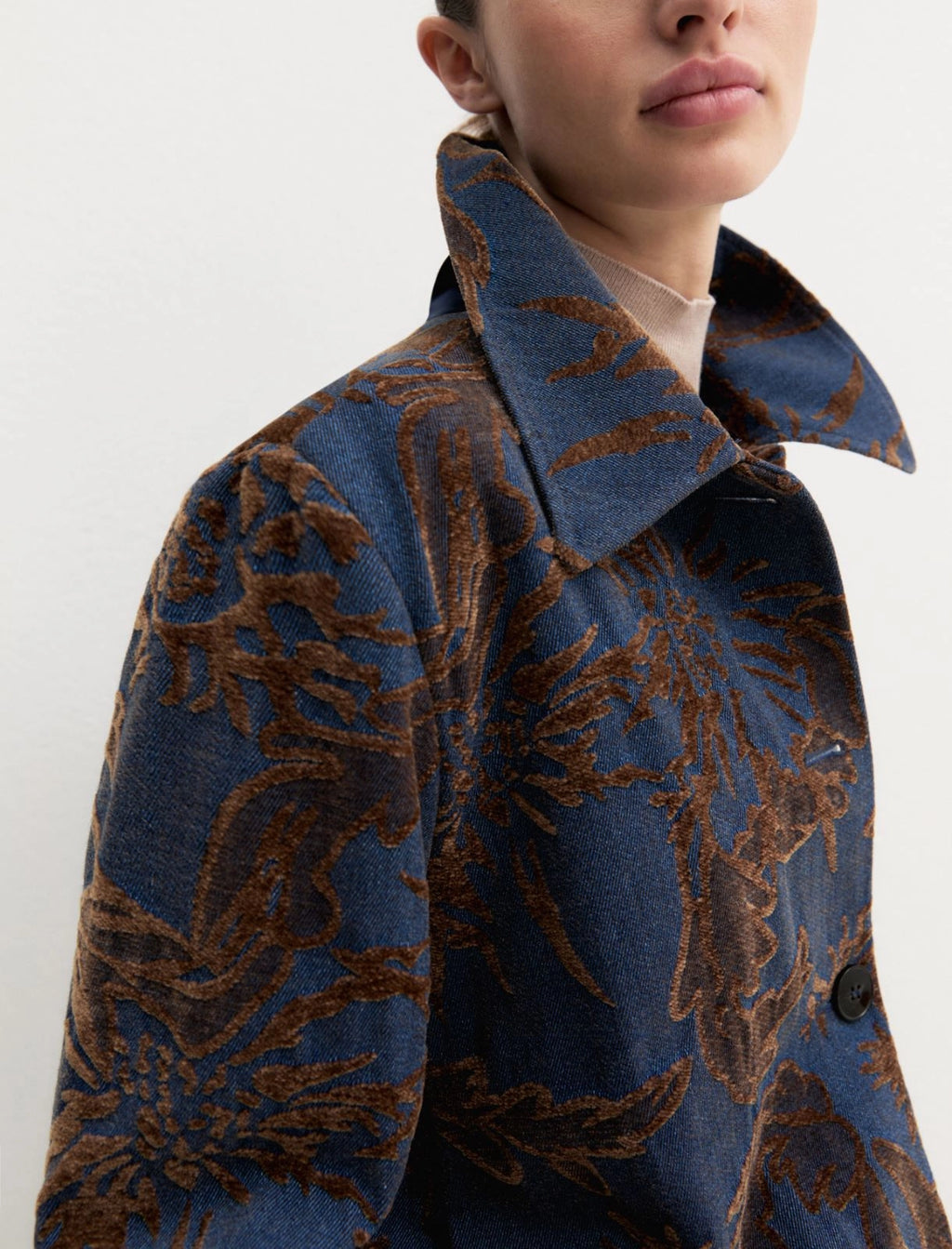 EMME MARELLA Faded jacquard denim jacket