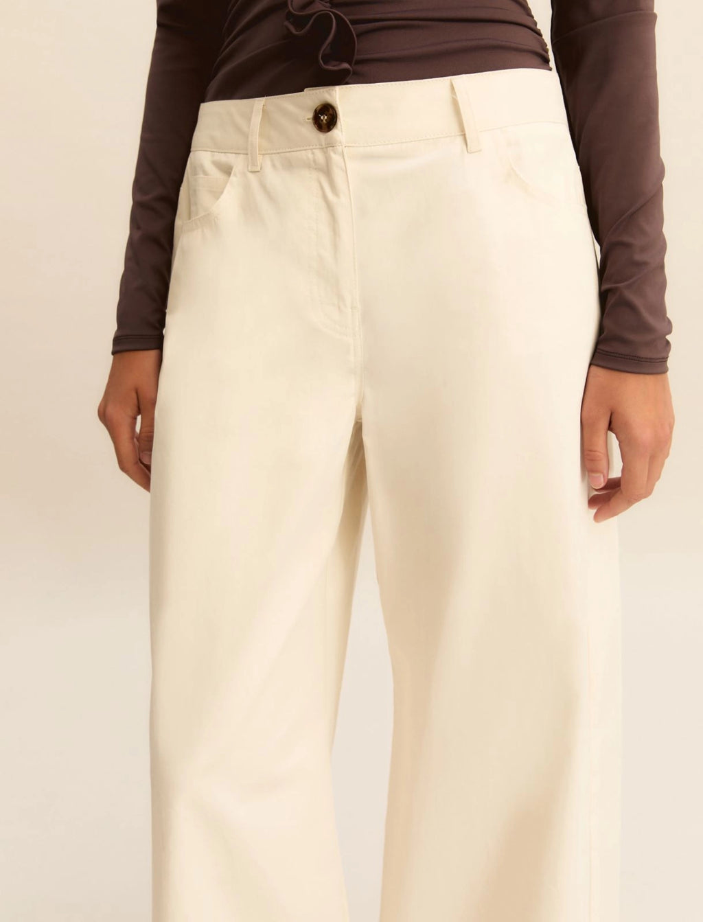 Wide-fit stretch satin 5-pocket trousers - WOOL WHITE