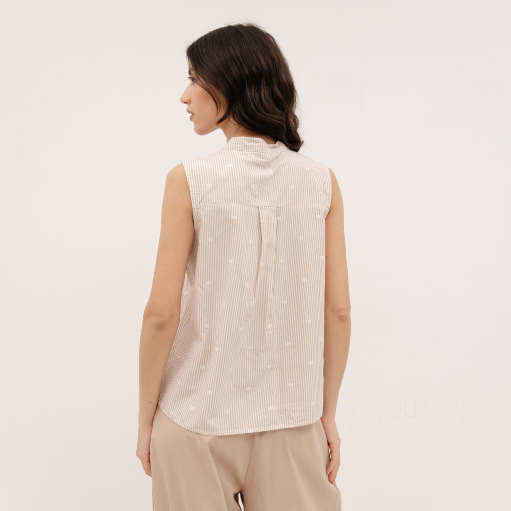YESZEE Beige Sleeveless shirt with hearts