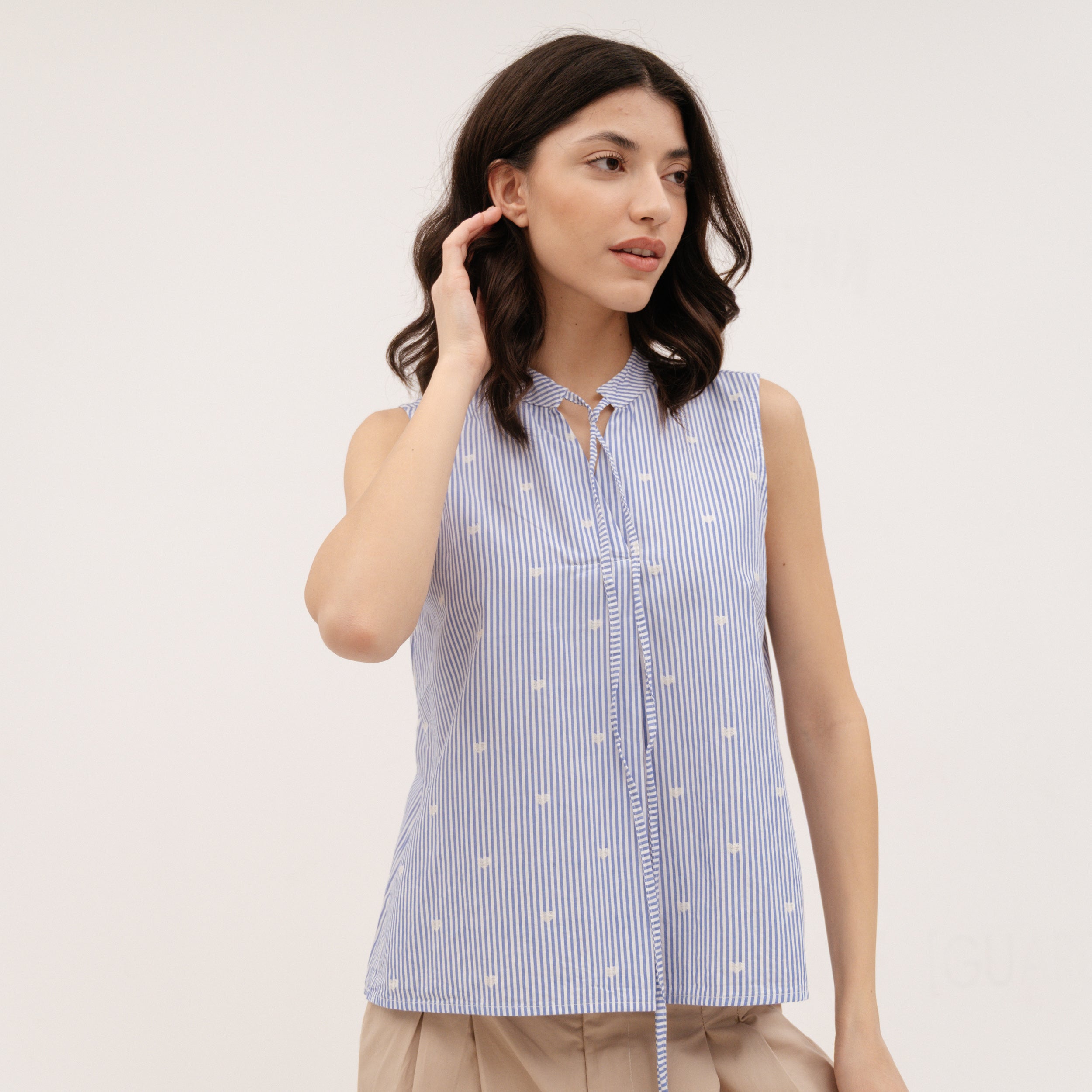 YESZEE Light Blue Sleeveless shirt with hearts