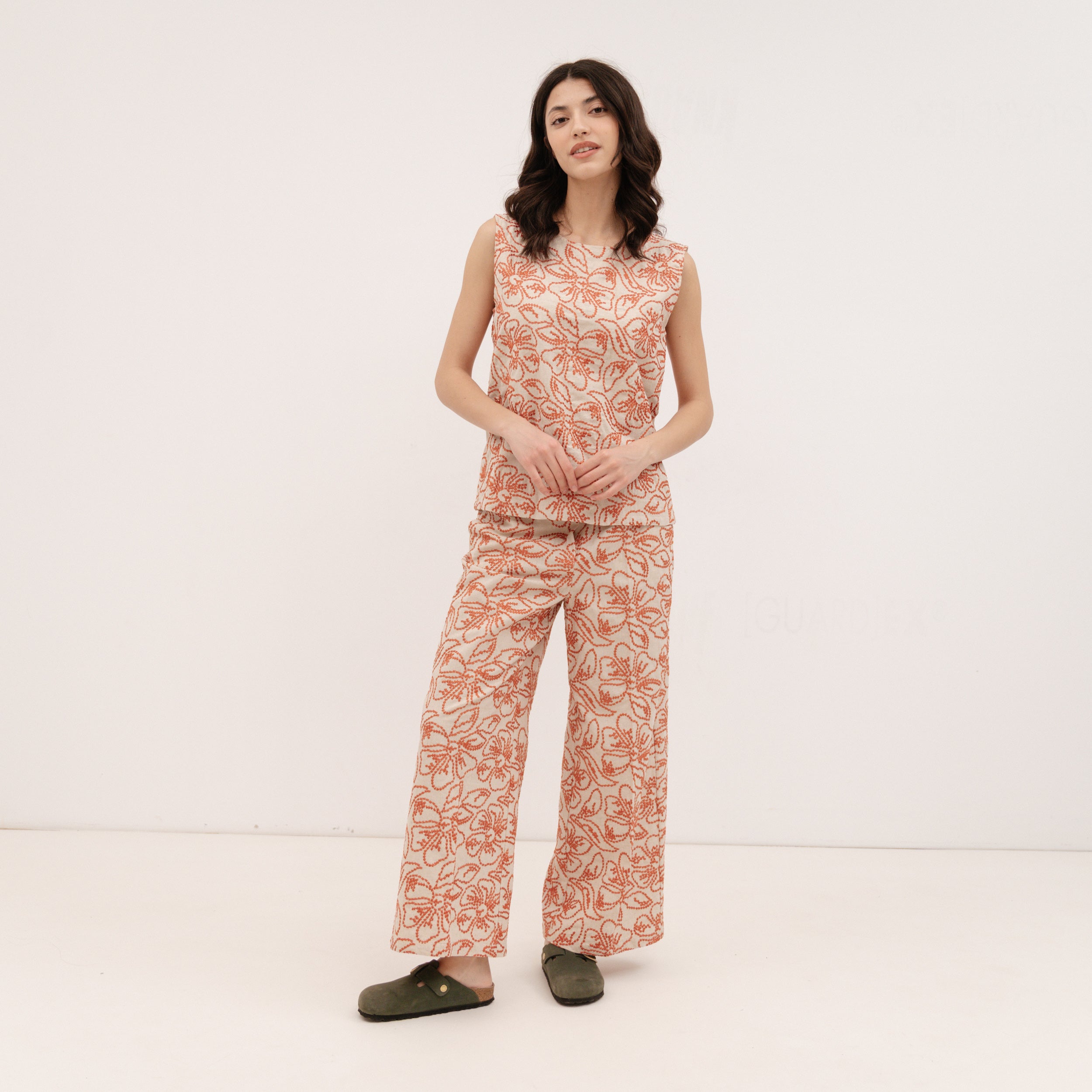 EMME MARELLA Embroidered cotton and linen top - GERANIUM RED